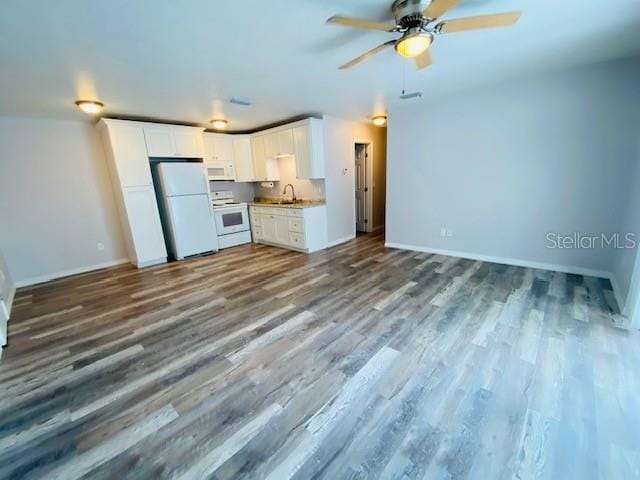 Building Photo - 327 S Fernwood Ave