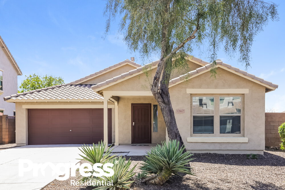 Foto principal - 12867 W Palo Brea Ln