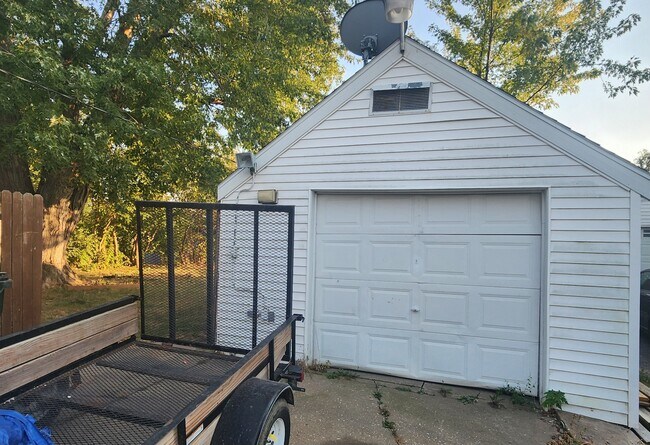 Foto del edificio - 523 37th St NE