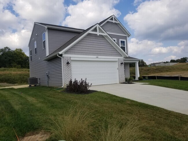 Foto del edificio - 1389 Meadowrun Ln