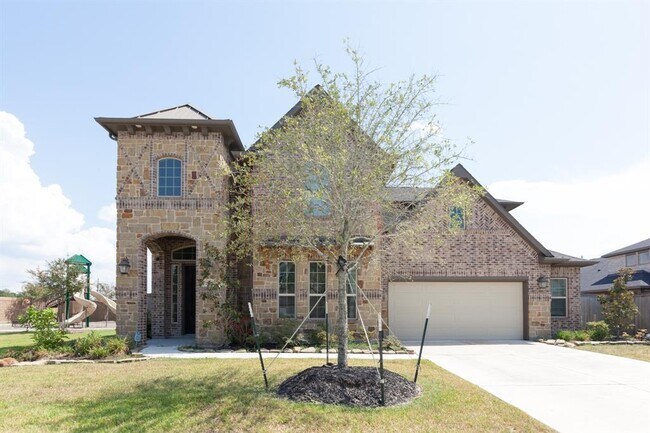 Building Photo - 22015 Grand Mist Dr