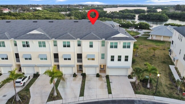 Foto del edificio - Luxury Coastal Townhome w/ Water Views + Resort Amenities – Seminole 3beds + 3bath