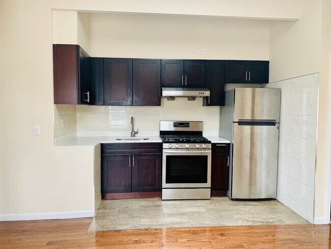 Building Photo - 1068 Flatbush Ave
