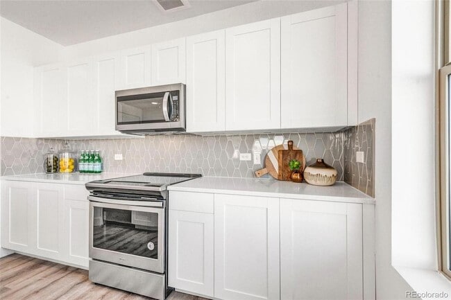 Foto del edificio - 2899 W 52nd Ave