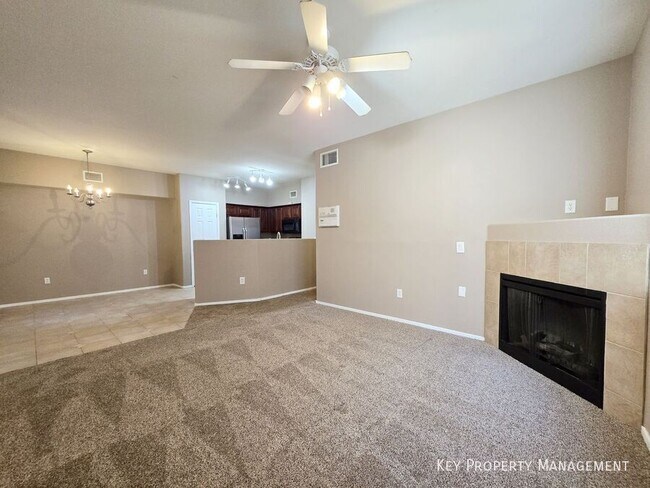 Foto del edificio - 9303 Gilcrease Ave