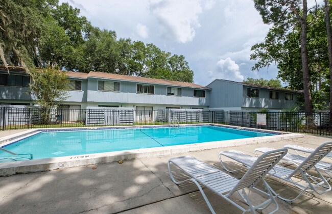 Foto del edificio - 3600 SW 19th Ave