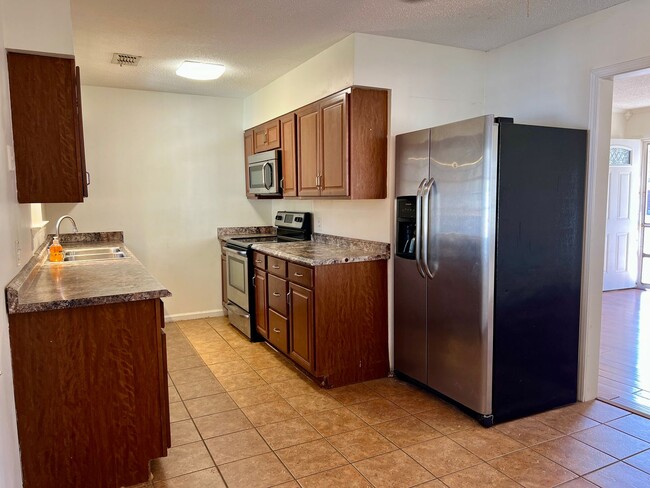 Foto del edificio - 3 bedroom 1 bath home in Pooler