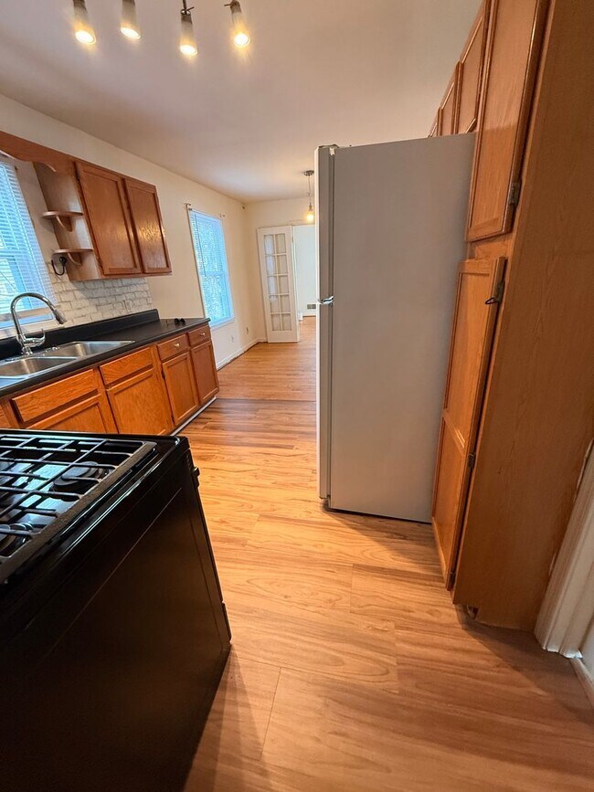 Foto del edificio - One Bed One Bath in the Heart of Fredericksburg