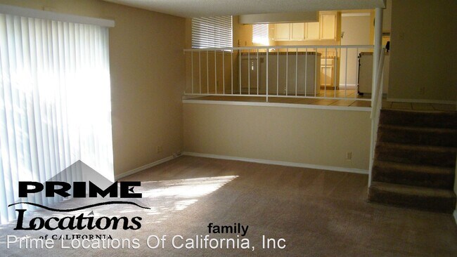 Building Photo - 4 br, 2.5 bath House - 1577 East Colonial ...