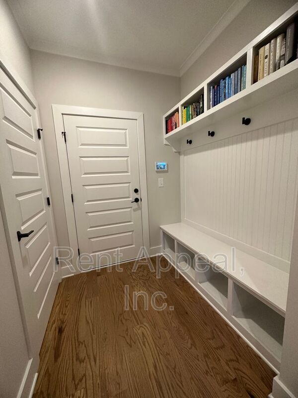 Foto del edificio - 1486 Fairmont Ave NW