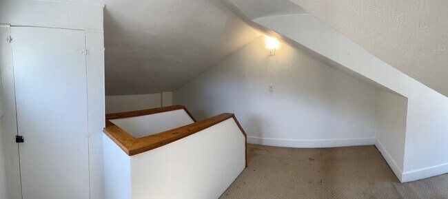 Building Photo - 811 Evergreen Ave