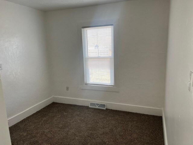 Foto del edificio - 1114 N Park St