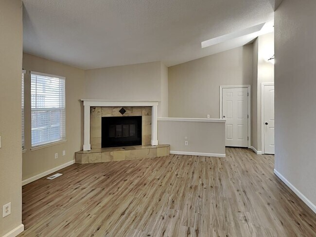 Building Photo - 4216 S Richfield St