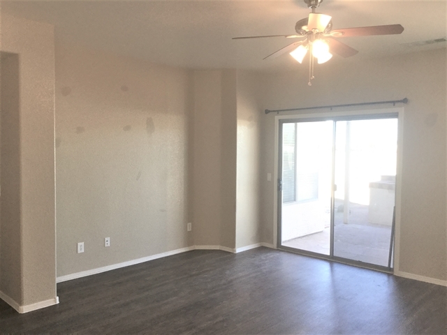 Foto del edificio - 614 W Mountain View Drive
