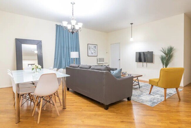 Foto del edificio - 351 E 117th St