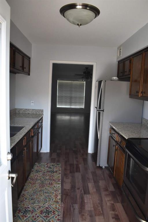 Foto principal - 1300 Eagle Lake Rd