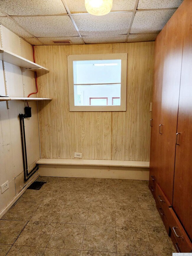 Building Photo - 452 Zach Hill Rd