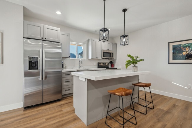 Foto del edificio - 1073 N Ml Rd