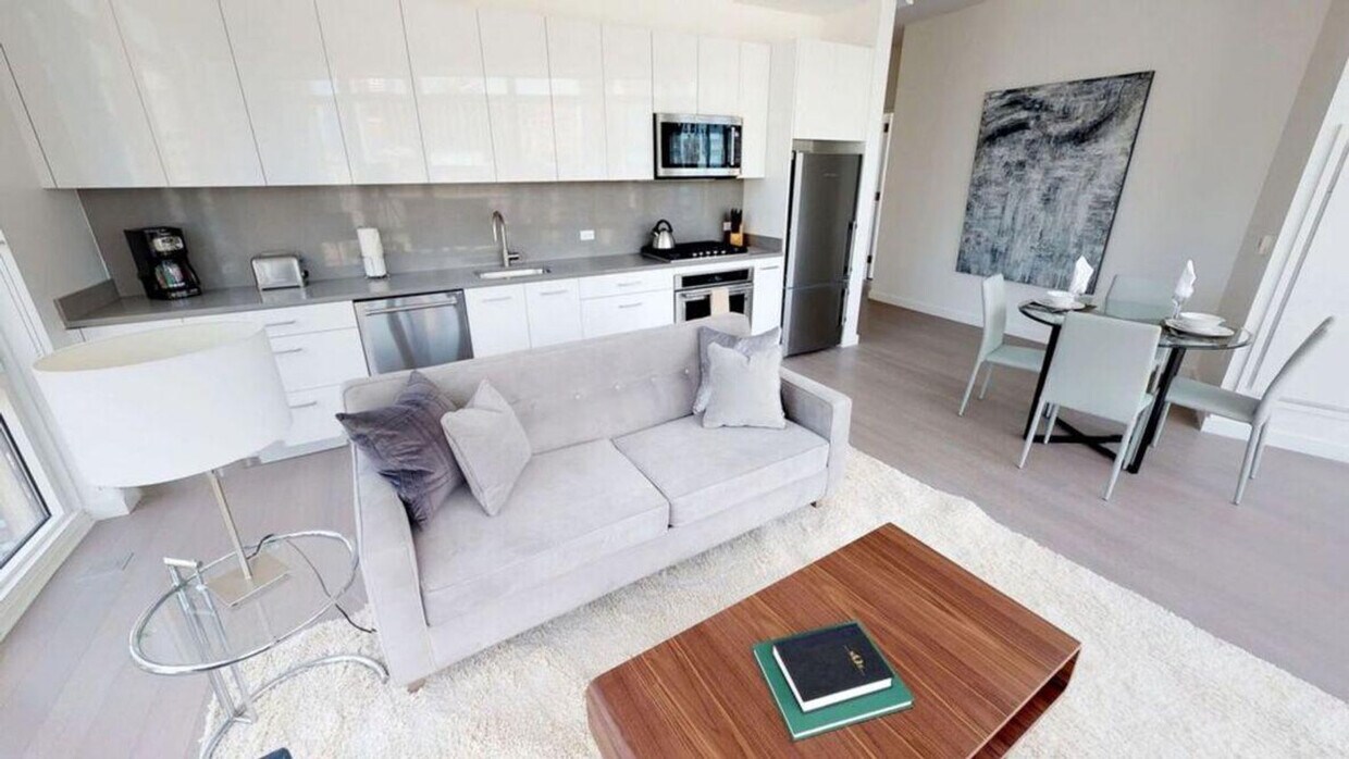 Foto principal - 42 W 33rd St