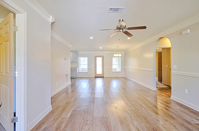 Foto del edificio - 5777 E Oglethorpe Hwy