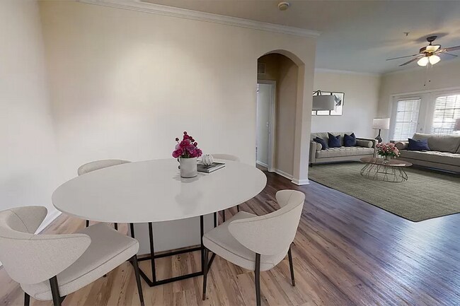 Building Photo - 4507 North O'Connor Boulevard Apt #C1147, ...