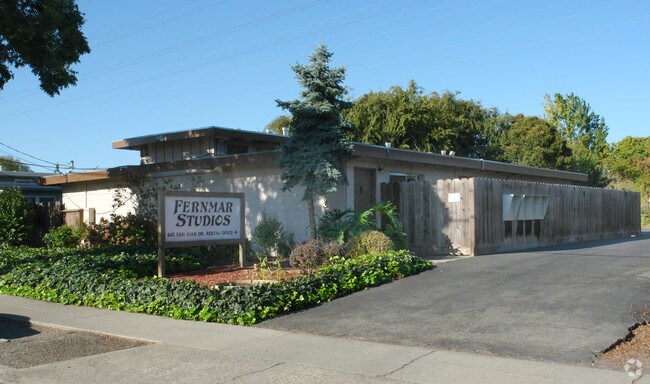 Foto principal - Fernmar Studios