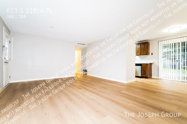 Foto del edificio - 613 S 318th Pl