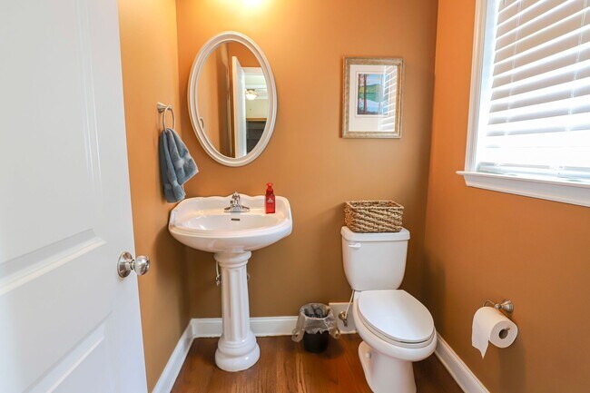 Foto del edificio - 919 Napiers Post Dr