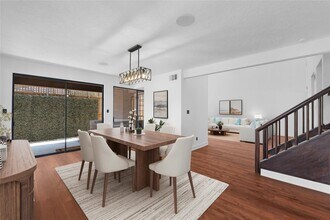 Building Photo - 1425 Nantucket Dr