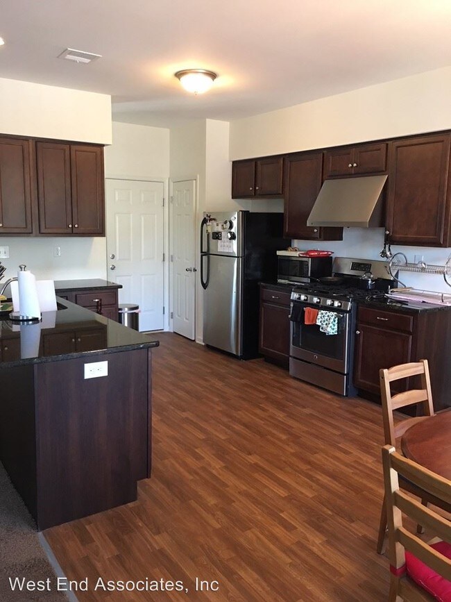 Building Photo - 3 br, 2 bath House - 2154 Eagles Landing Dr