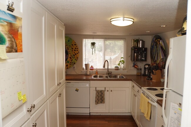 Foto del edificio - 7 5th Ave