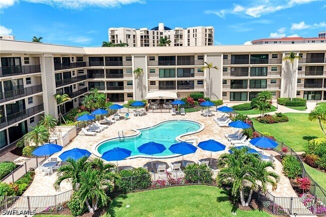 Foto del edificio - 3200 Gulf Shore Blvd N