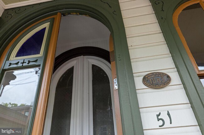 Building Photo - 51 Coryell St