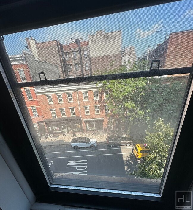 Foto del edificio - West 10th Street