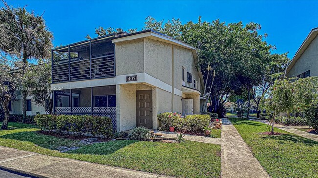 Building Photo - 407 Gardens Dr