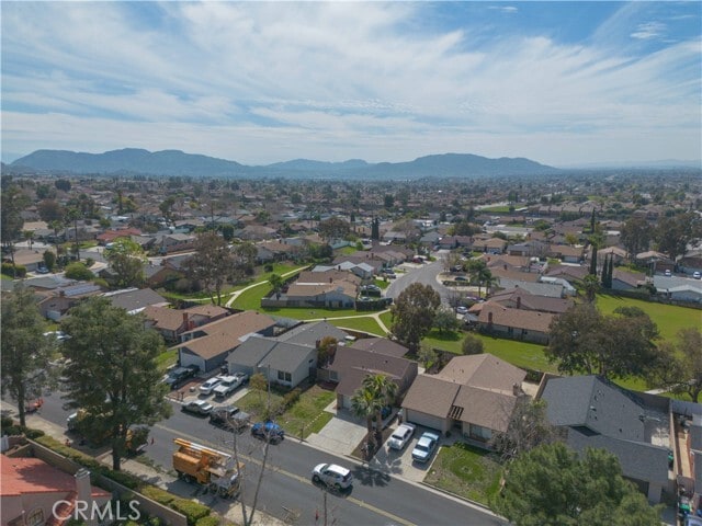 Building Photo - 25429 Hemlock Ave