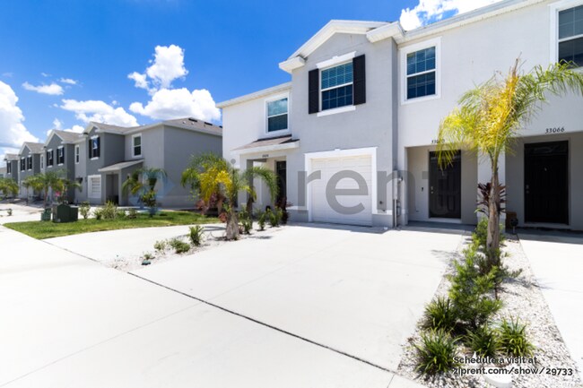 Building Photo - 33070 Major Oak Dr