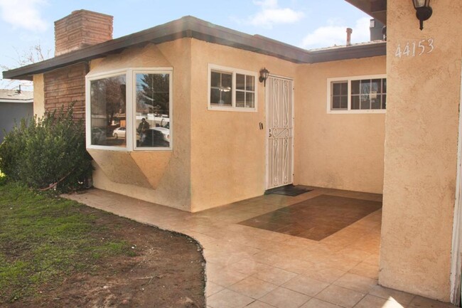 Building Photo - 44153 Fig Ave