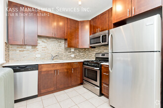 Building Photo - 4748 N Troy St
