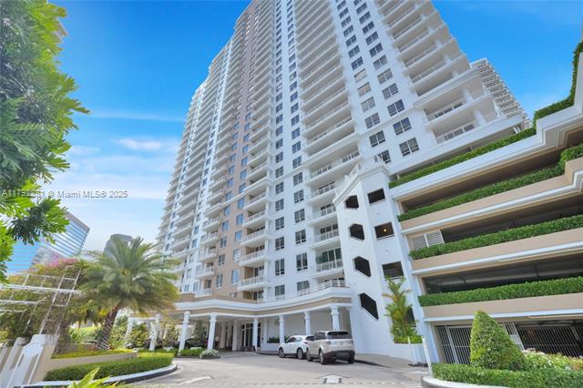 Foto del edificio - 801 Brickell Key Blvd