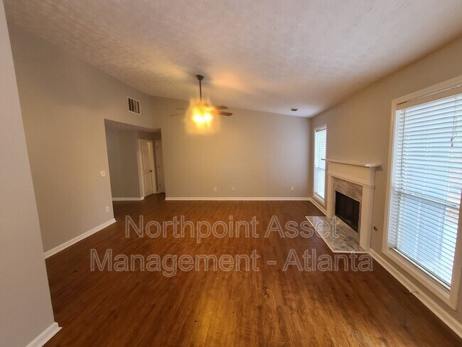 Building Photo - 2690 Cambridge Mews Dr NW