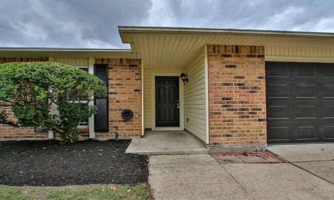 Foto del edificio - 17407 Autumn Trails Ln