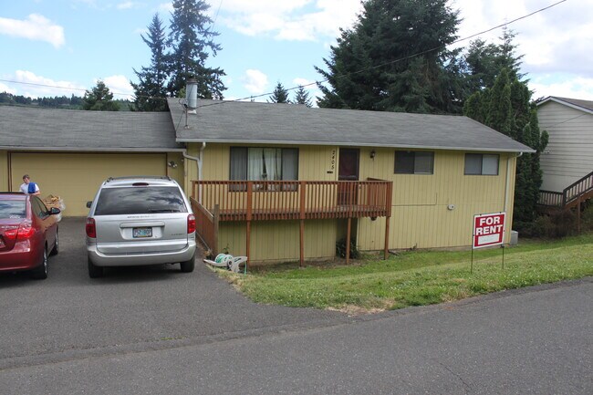 Foto del edificio - 2405 5th Ave