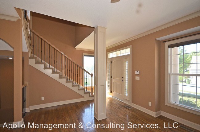 Building Photo - 4 br, 3.5 bath House - 16105 NW 124th Street