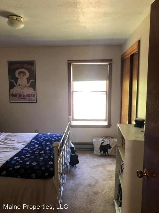 Building Photo - 3 br, 1 bath House - 238 Black Point Road