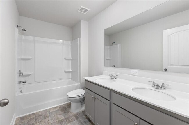 Foto del edificio - 5370 Swan Ln