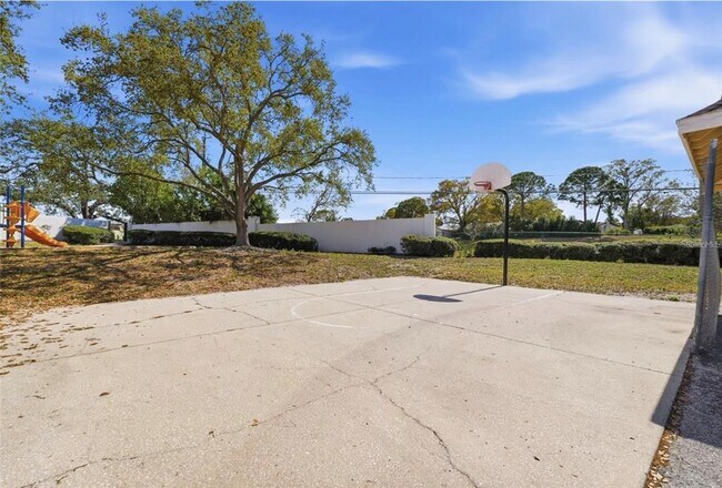 Foto del edificio - 3274 Haviland Ct