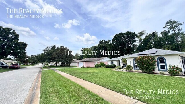 Building Photo - 3769 Grove View Ln