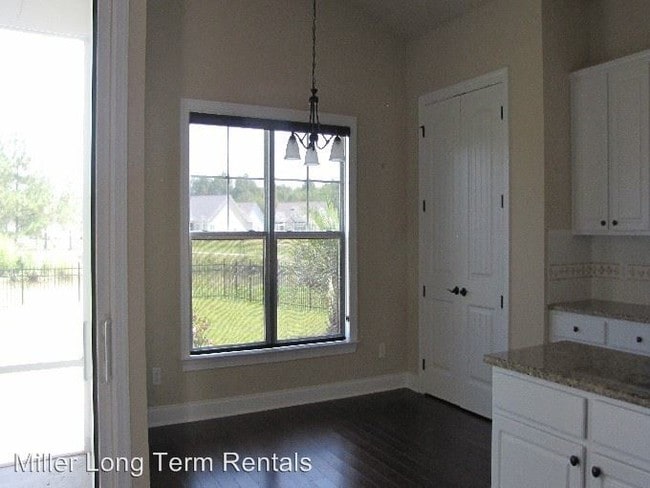 Foto del edificio - 3 br, 2 bath House - 228 Wood Chuck Lane