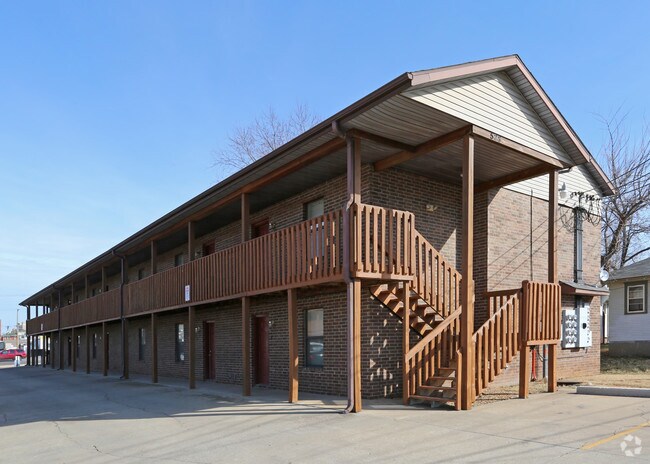 Building Photo - 520-528 E Harrison St
